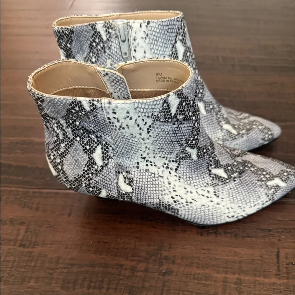 Nanette Lepore classic snakeskin print pointy toe kitten heel ankle booties